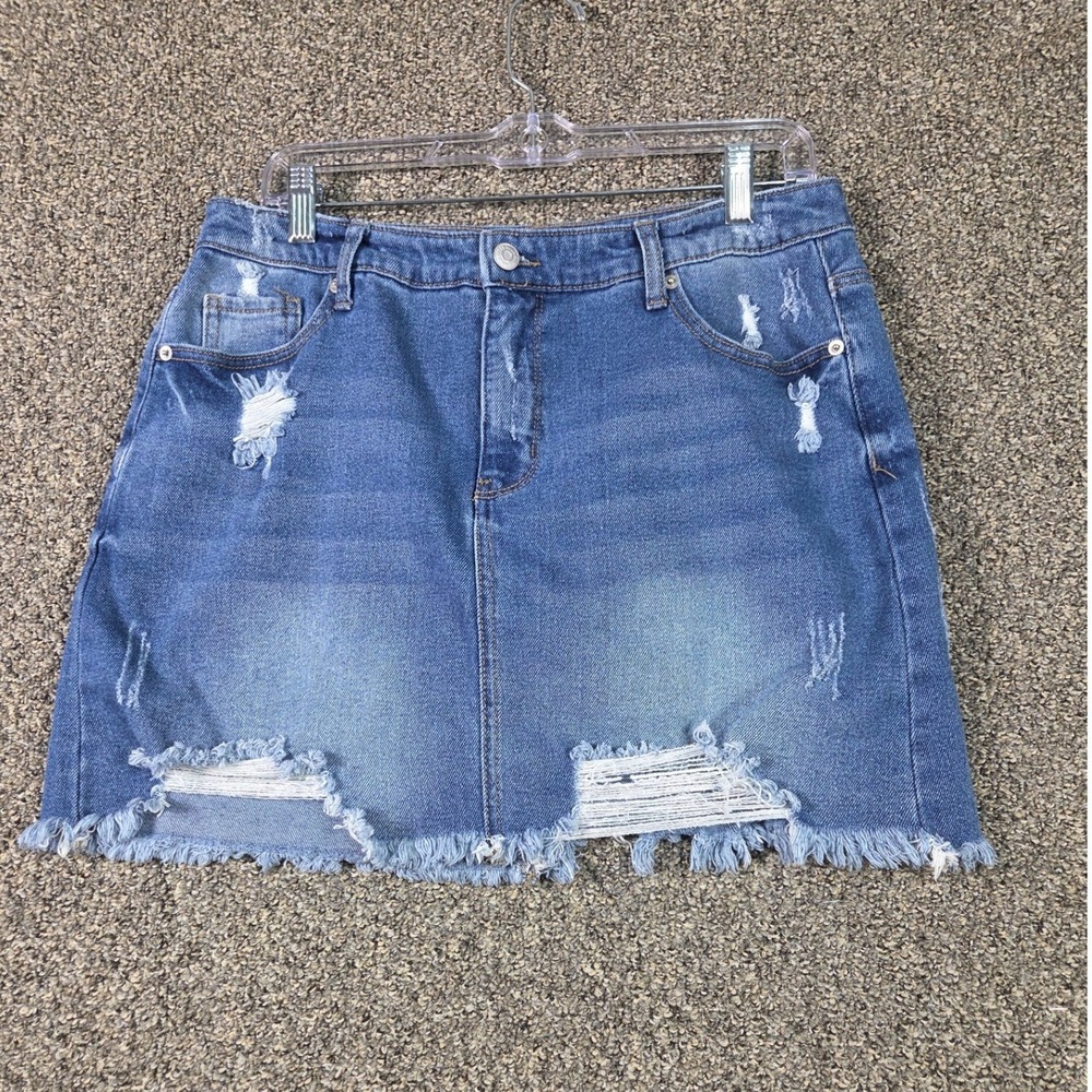 Wild Fable Denim Cut-Off Shorts Womens Size‎ 14 Blue Distressed Frayed Hem 00471